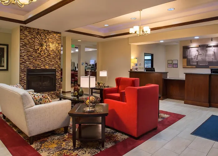 Top Hotels in Pittsburg, Kansas for All Travelers